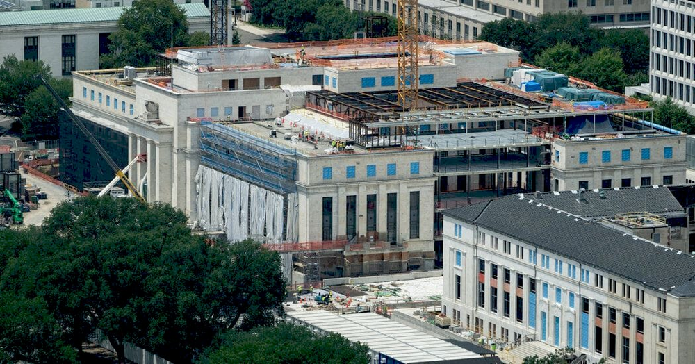Реконструкція штаб-квартири ФРС США