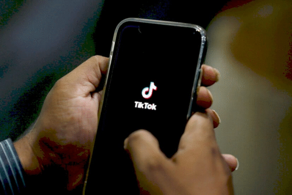 Новий інструмент TikTok для боротьби з дезінформацією
