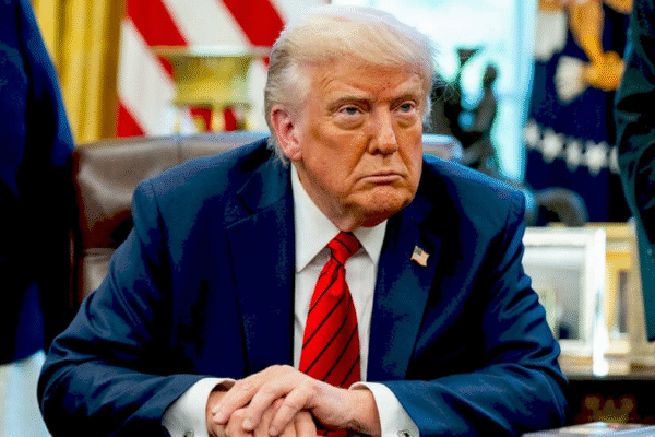 Президент США Дональд Трамп оголошує нові терміни для укладення угод