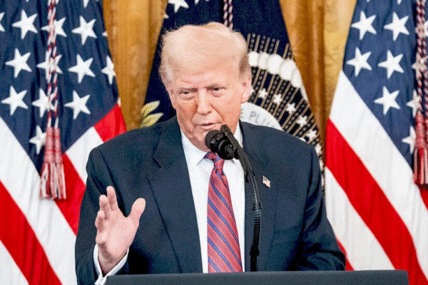 Трамп подає позов проти The Wall Street Journal через наклеп Трамп та Wall Street Journal