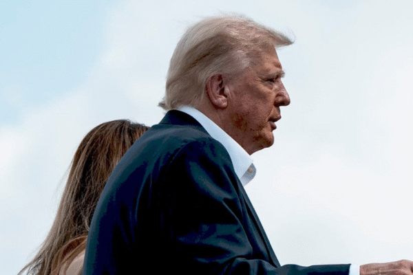 Трамп продовжує глобальні тарифи, оптимізм поступається сумнівам Президент Трамп оголошує про глобальні тарифи