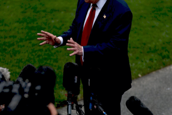 Трамп обговорює дискримінацію банків