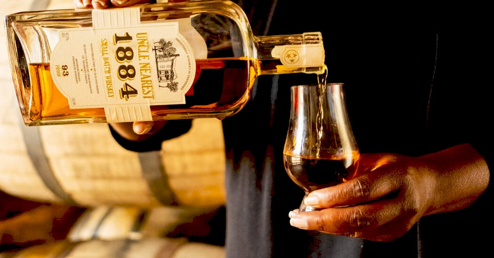 Uncle Nearest whiskey distillery logo