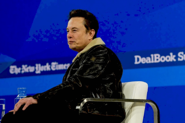 Ілон Маск і компенсаційний пакет Tesla