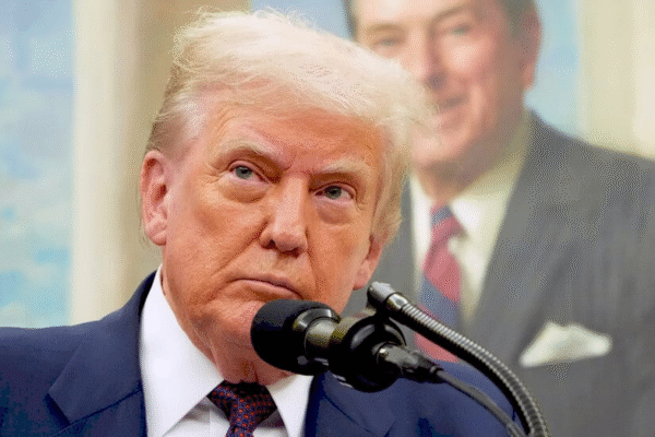 Трамп висловлює занепокоєння через скасування тарифів