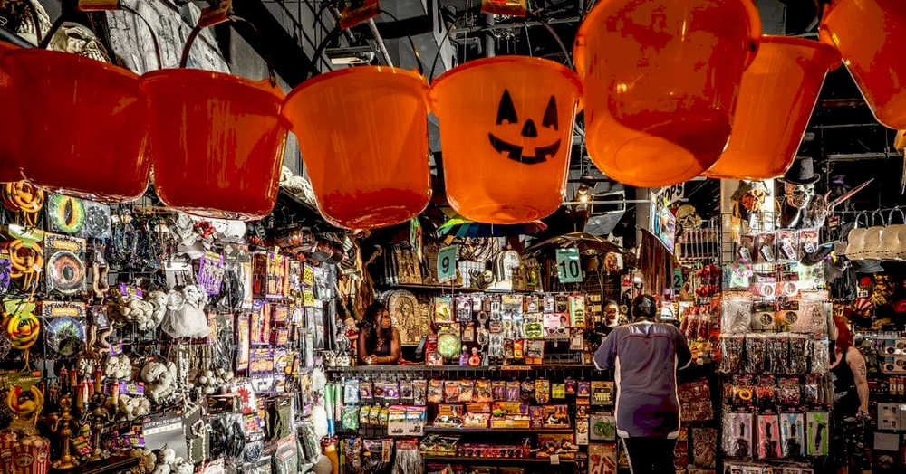 Магазин Halloween Adventure, традиції Хелловіна