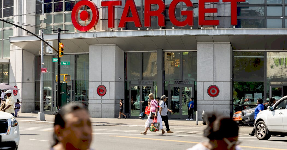 Скорочення корпоративних посад у Target