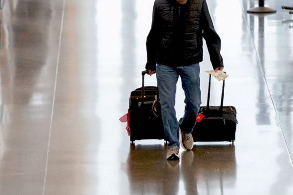 Агентний AI для бронювання подорожей