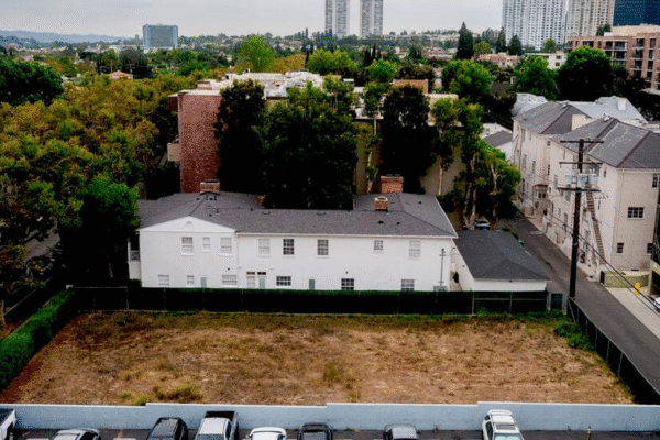 Будівельний проект у Беверлі-Гіллз