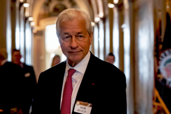 Джеймс Даймон зв'язується з Зохраном Мамдані