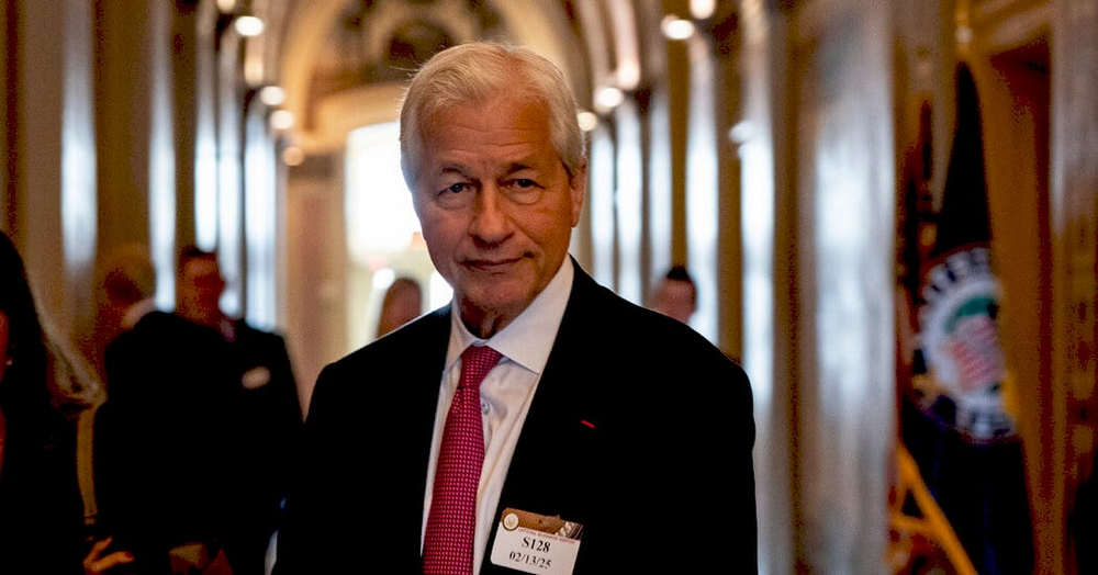 Джеймс Даймон зв'язується з Зохраном Мамдані