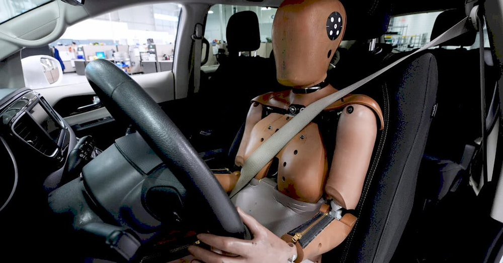 Новий жіночий краш-тест манекен THOR-05F