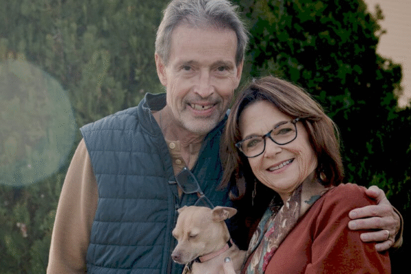 Подружжя обговорює фінансове планування