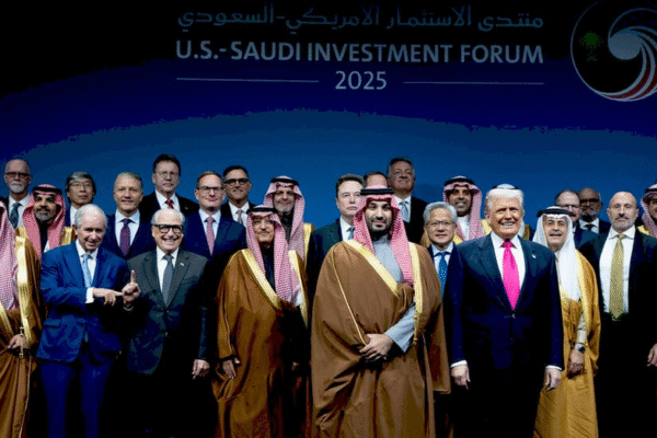 Бізнес-лідери на інвестиційному форумі