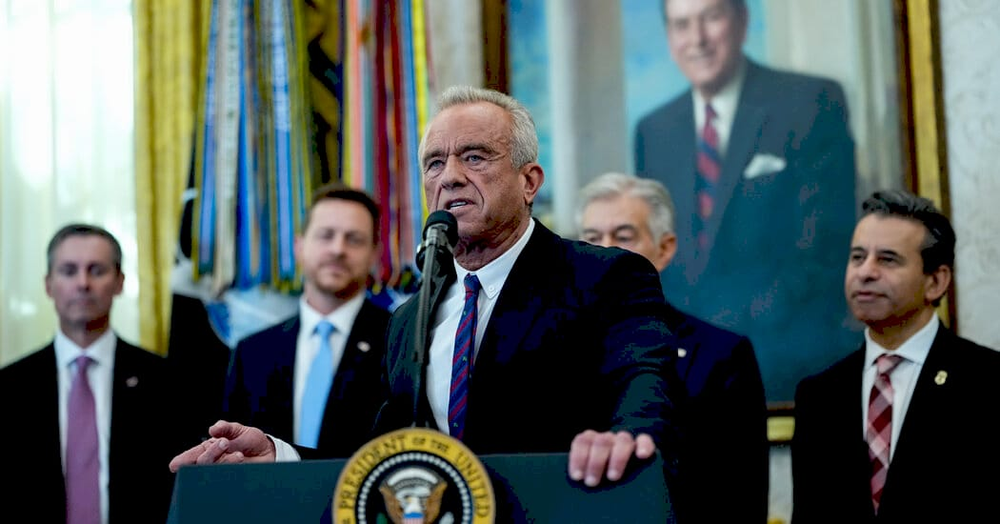 Роберт Ф. Кеннеді-молодший в Овальному кабінеті