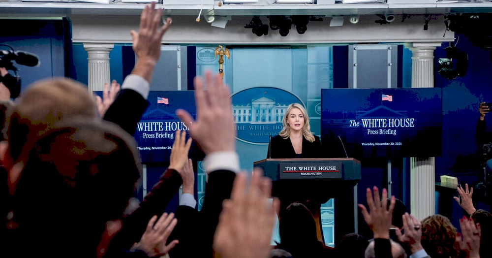 Трамп на прес-конференції з журналістами