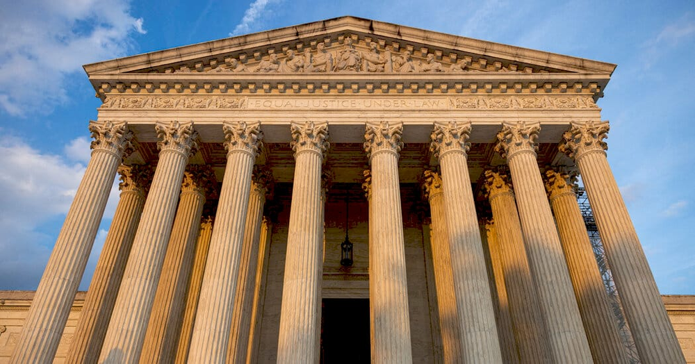 Президент Трамп захищає свої мита у Верховному Суді