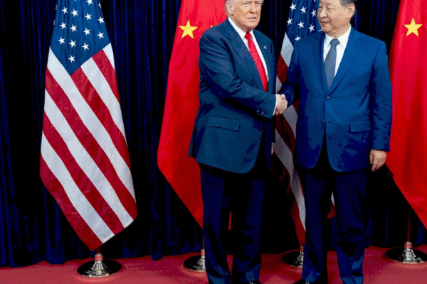 Трамп та Сі Цзіньпін обговорюють важливі питання