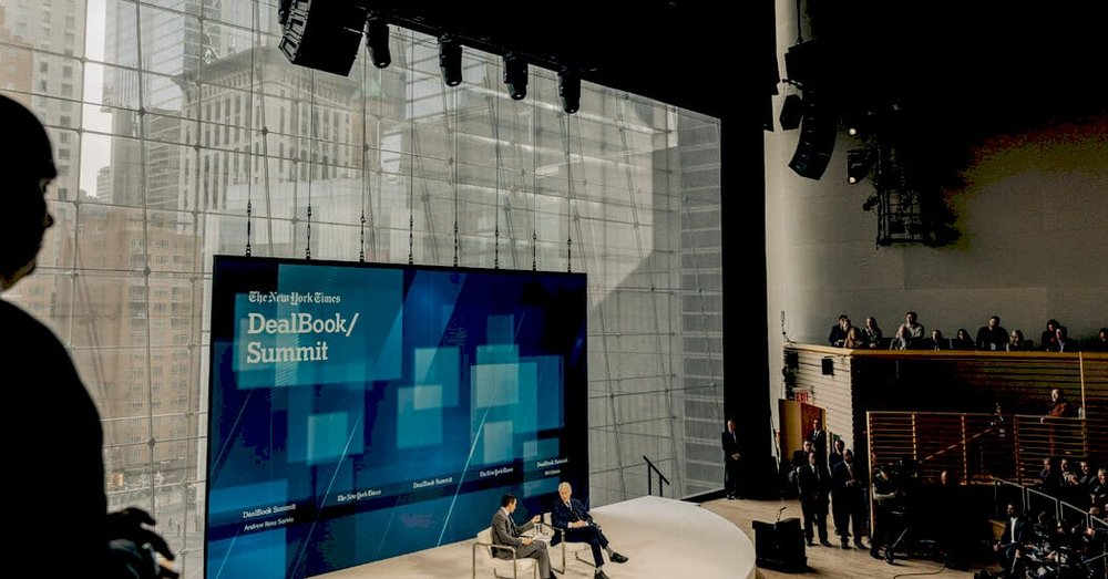 Обговорення на DealBook Summit 2025