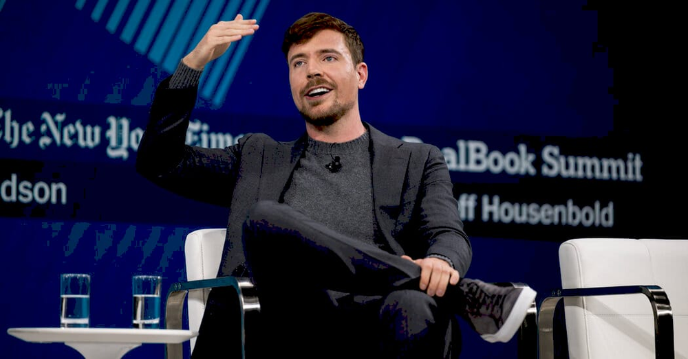 MrBeast на фоні своїх нових бізнес-ініціатив