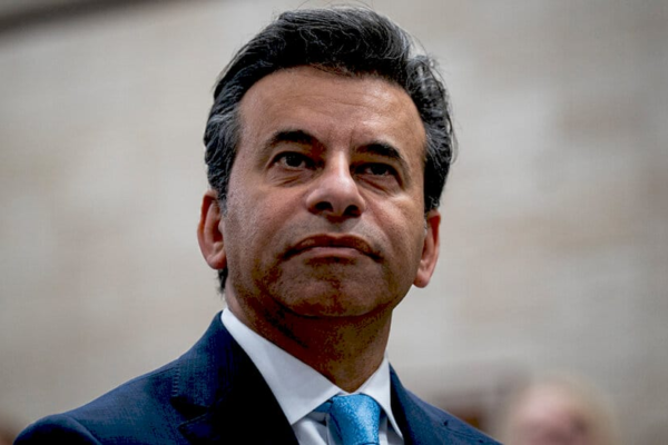 Скандал у Фонді харчування та медикаментів