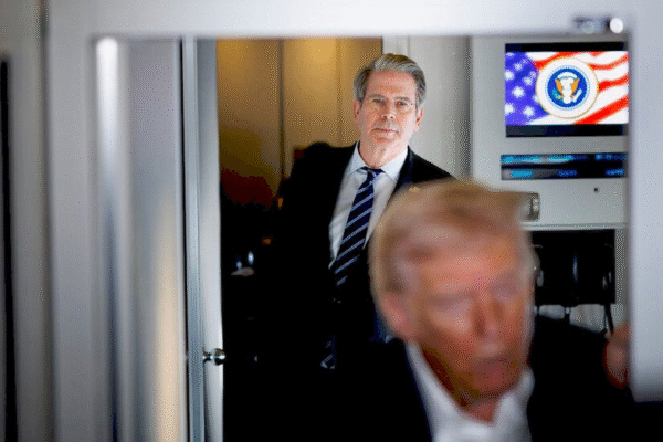 Дональд Трамп висловлює критику щодо ФРС