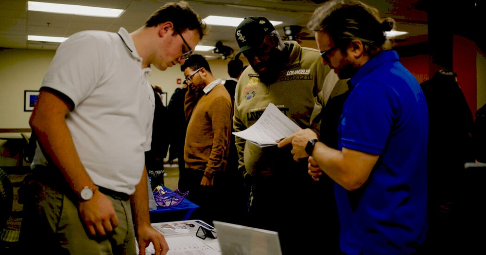 Скорочення робочих місць у США